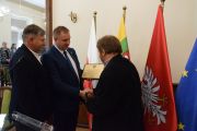 Dr Remigiusz Matyjas odznaczony Medalem „Zasłużony dla Powiatu Grójeckiego”, foto nr 1, 