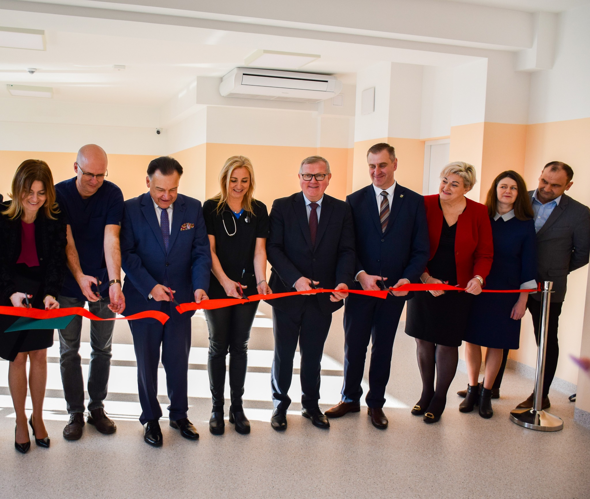 Więcej o: Oficjalne otwarcie przebudowanego Oddziału Wewnętrznego w Powiatowym Centrum Medycznym w Grójcu